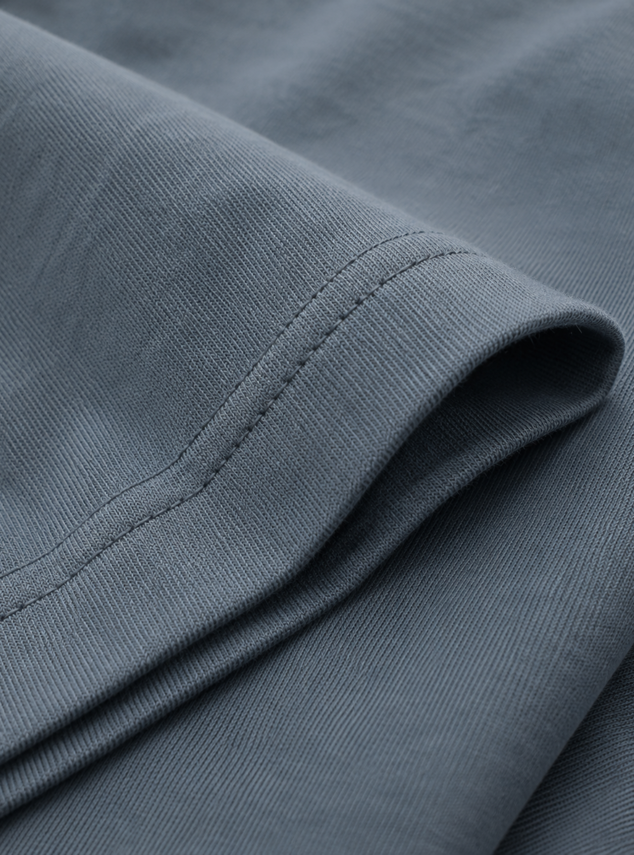 Sleeve detail